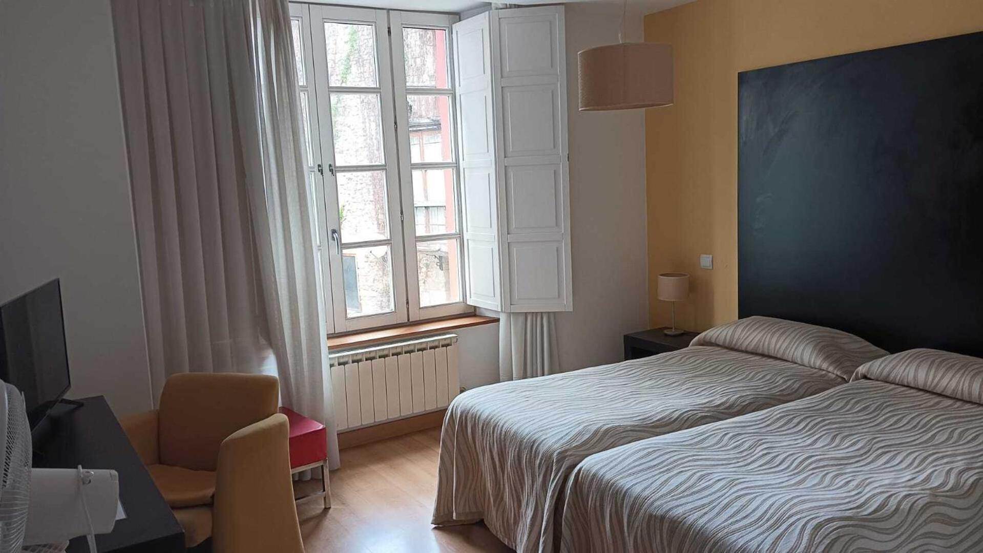 Gastro Hotel La Giraldilla Lierganes Ruang foto