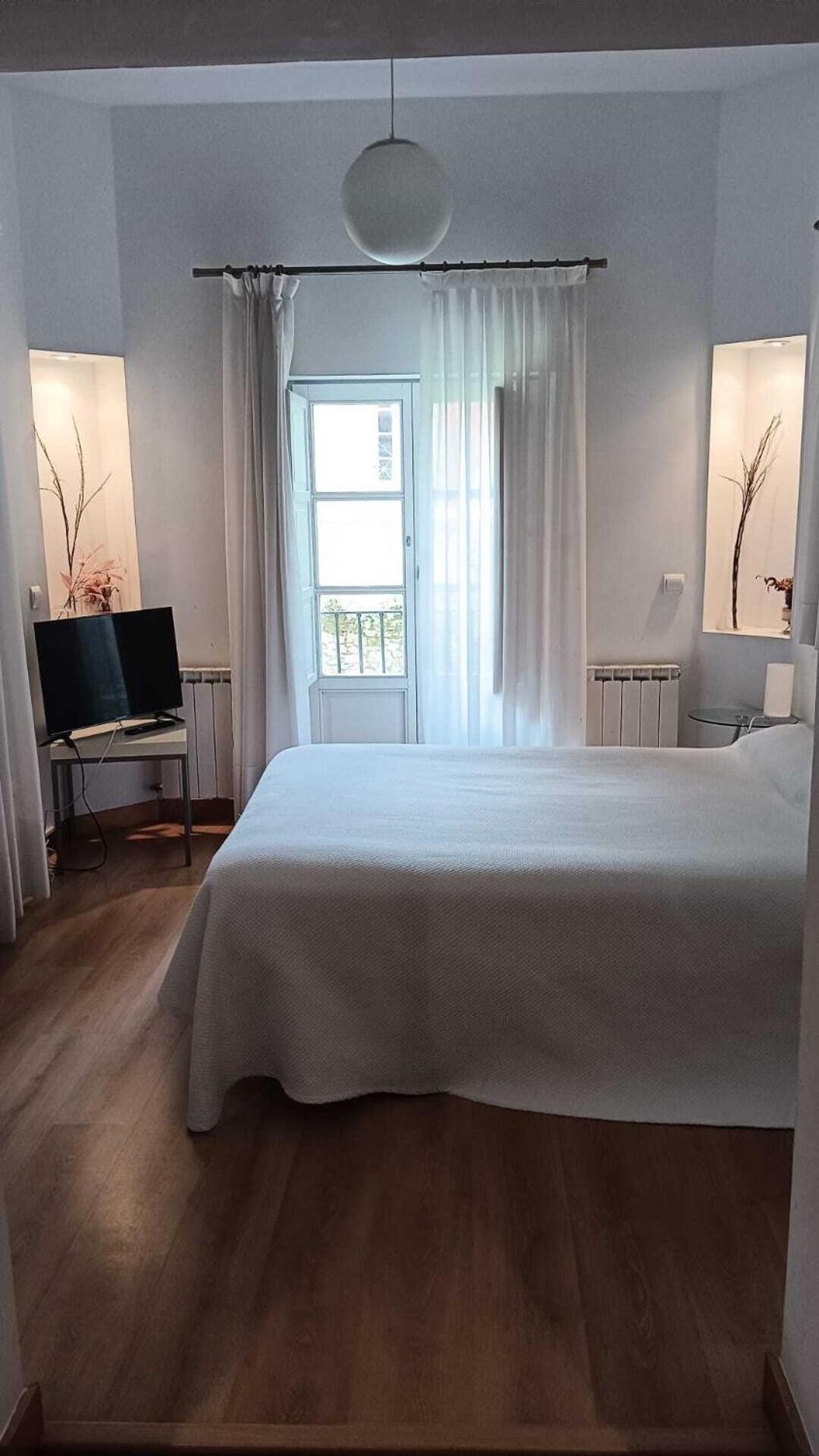 Gastro Hotel La Giraldilla Lierganes Ruang foto