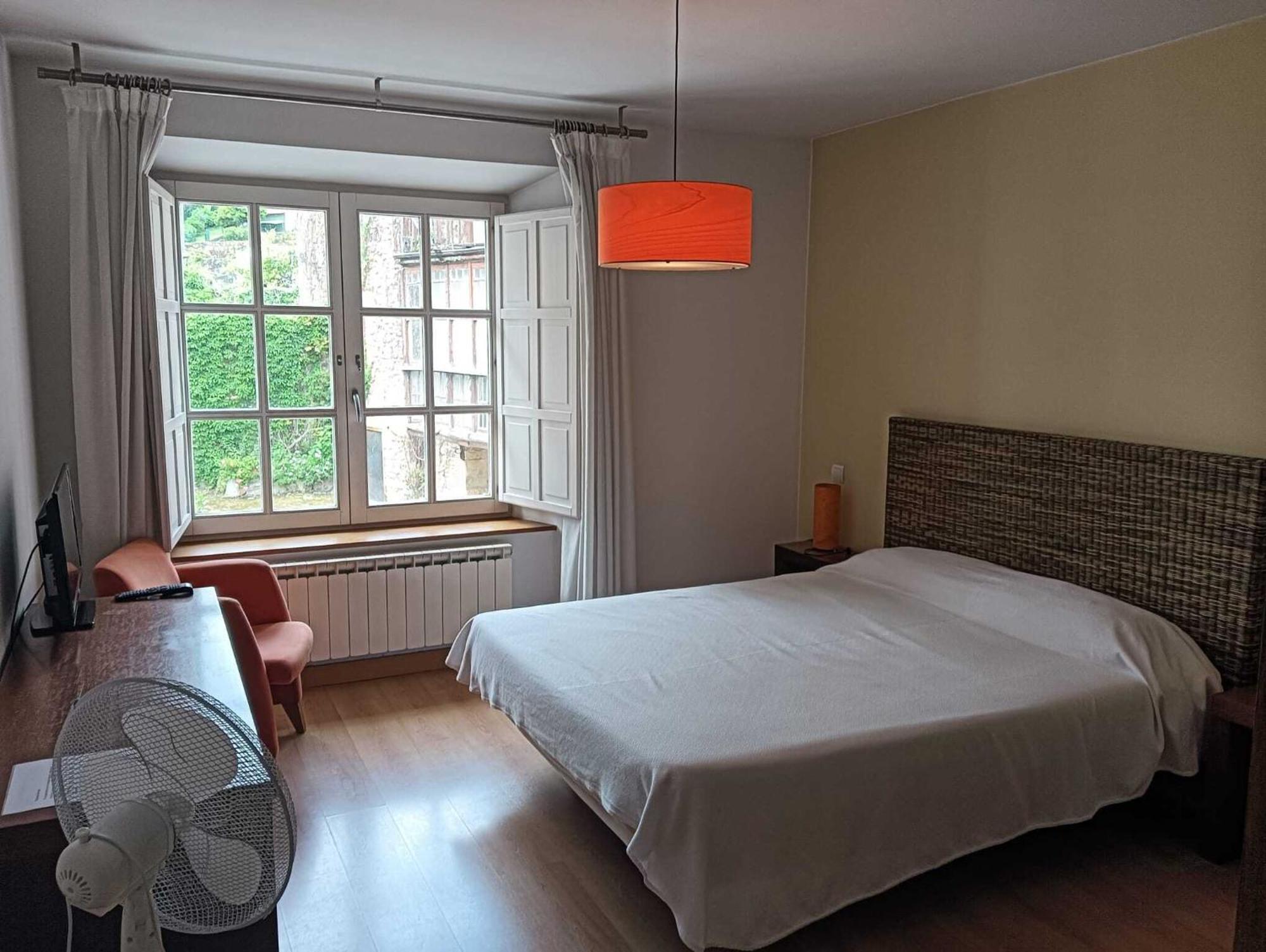 Gastro Hotel La Giraldilla Lierganes Ruang foto